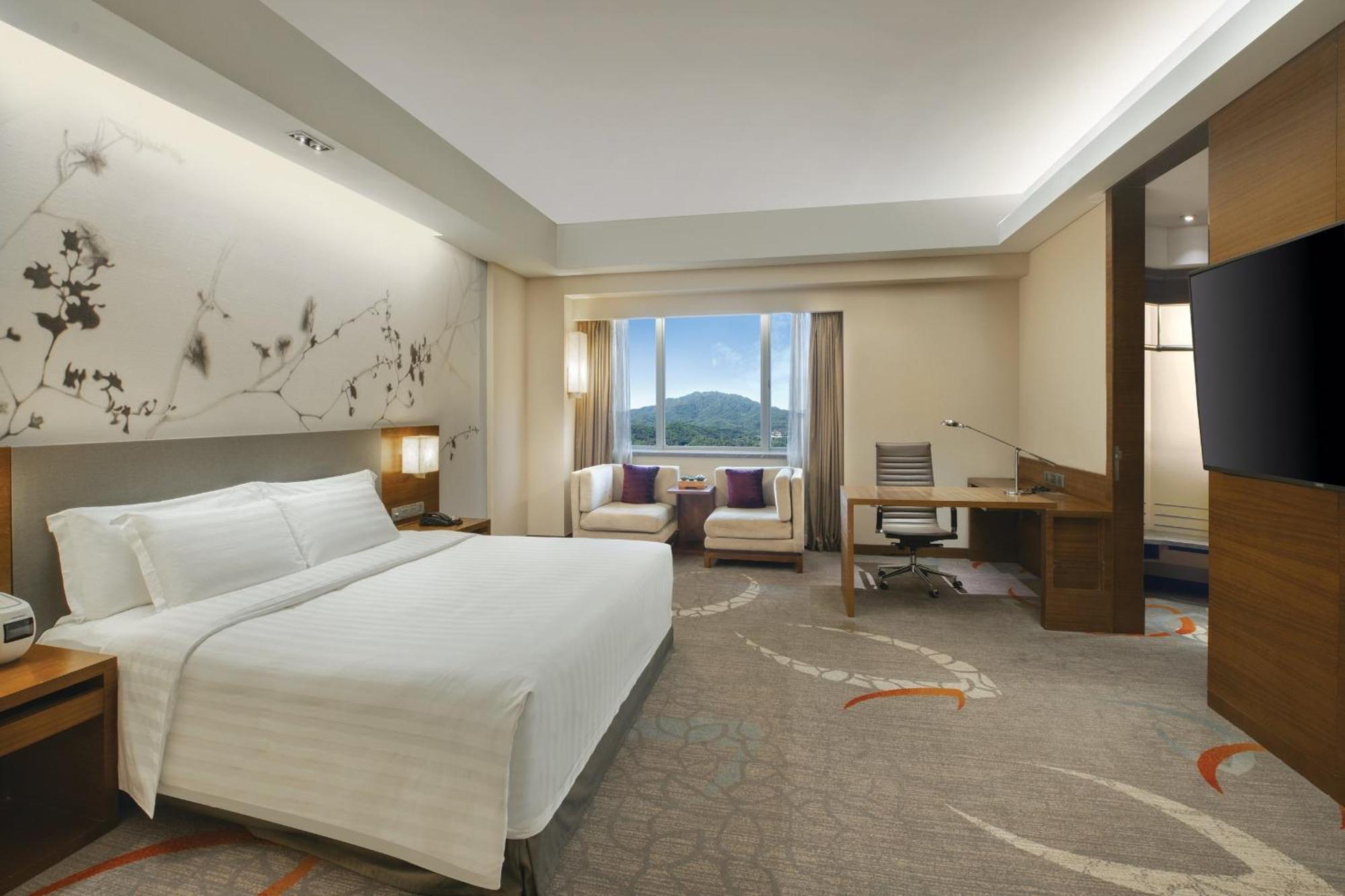 Crowne Plaza Centre By Ihg - Free Shuttle Between And Exhibition Center During Fair & Exhibitor Registration Counter 酒店 5*