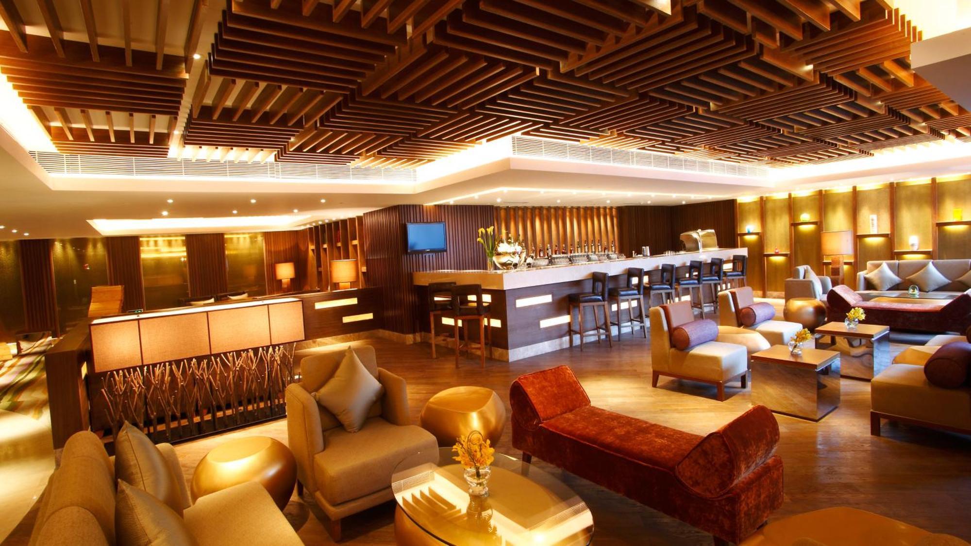 酒店 Crowne Plaza Centre By Ihg - Free Shuttle Between And Exhibition Center During Fair & Exhibitor Registration Counter 5*